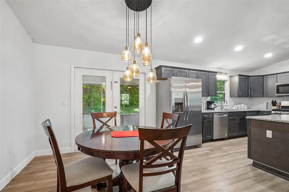 5230 NW 144TH PLACE Reddick, FL 32686