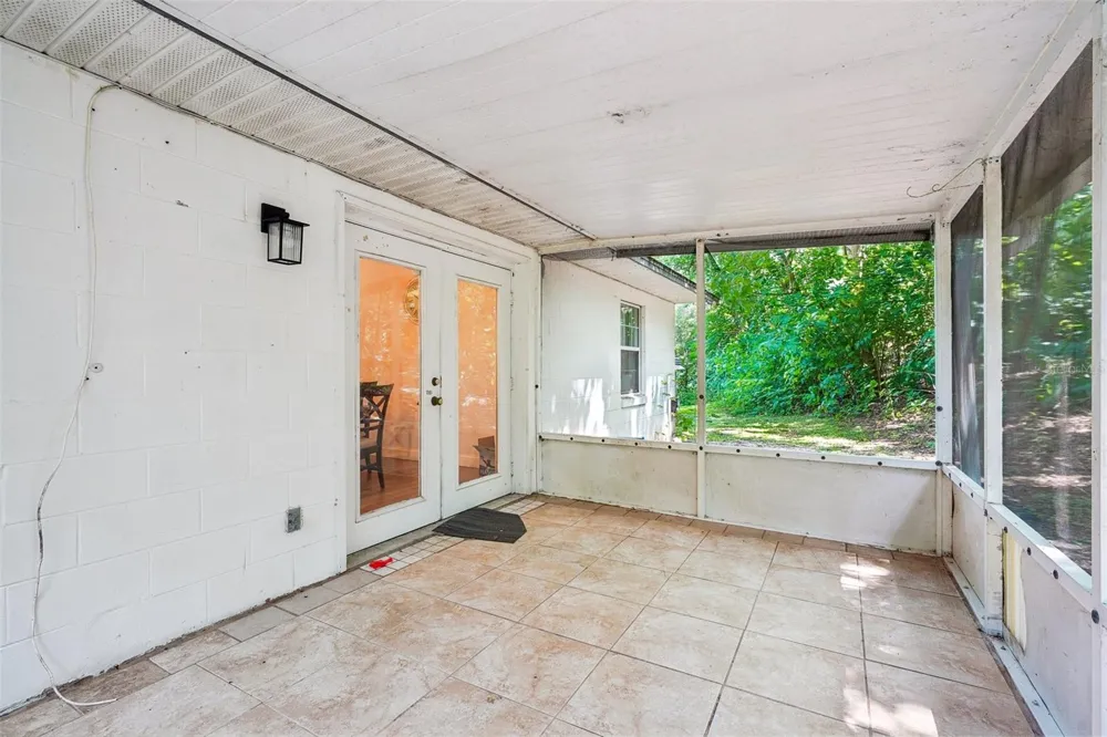 5230 NW 144TH PLACE Reddick, FL 32686