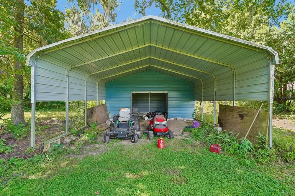 5230 NW 144TH PLACE Reddick, FL 32686