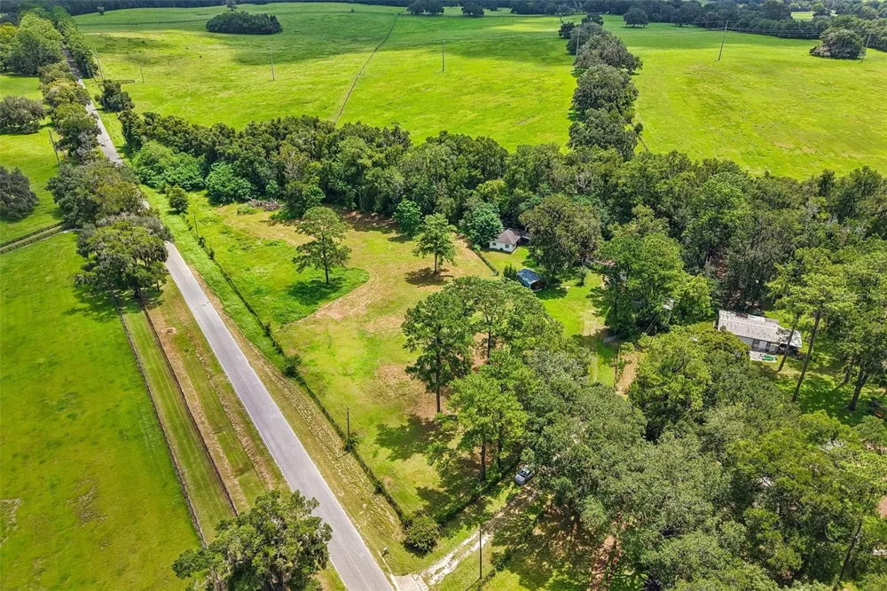 5230 NW 144TH PLACE Reddick, FL 32686