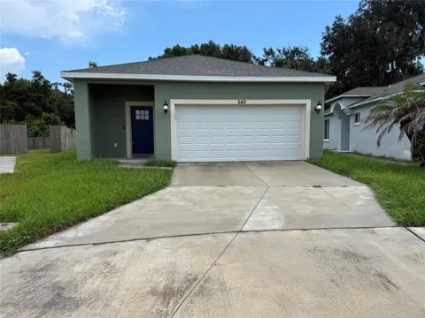 540 LINDSAY ANNE COURT