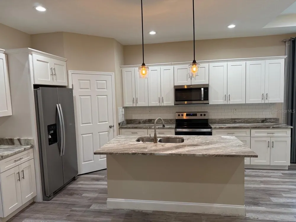 540 LINDSAY ANNE COURT Plant City, FL 33563
