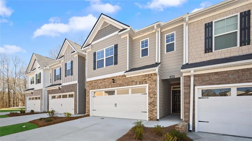 1302 Aura Lane Lawrenceville, GA 30045