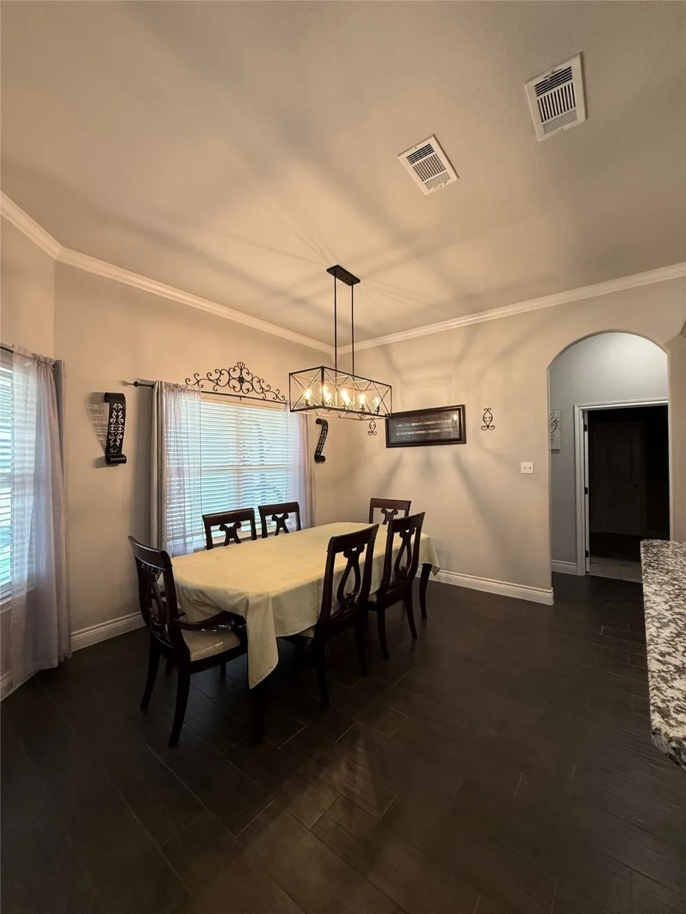 1013 Sky Court Weatherford, TX 76085