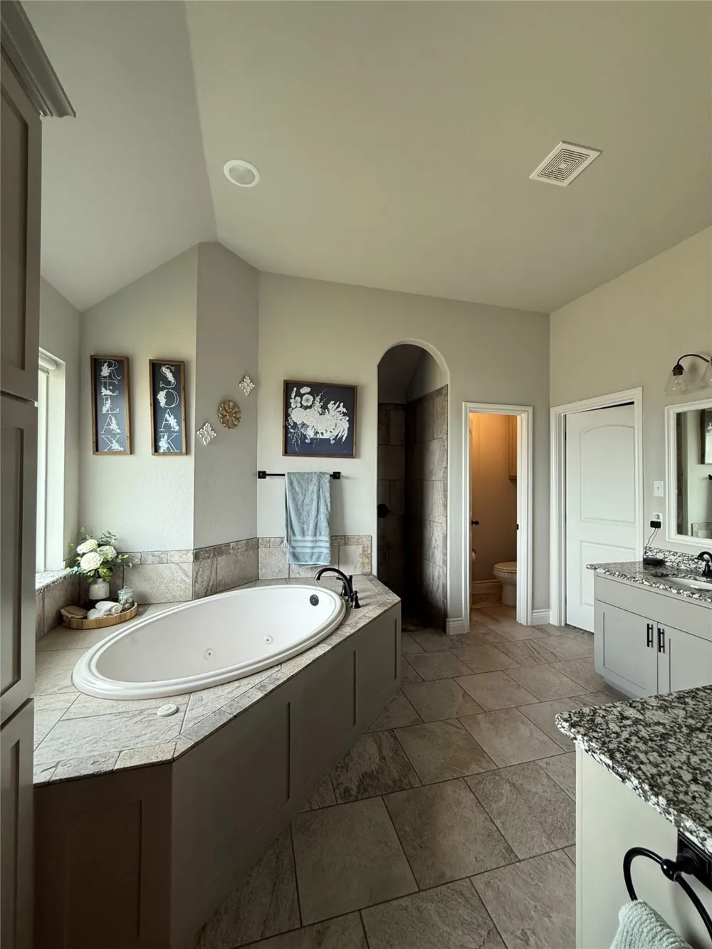 1013 Sky Court Weatherford, TX 76085