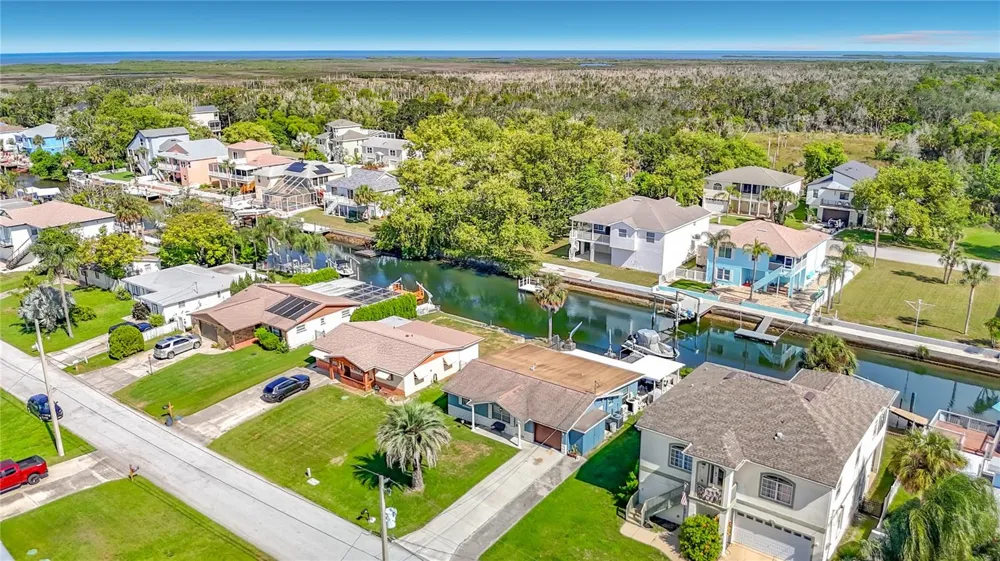 7629 HATTERAS DRIVE Hudson, FL 34667