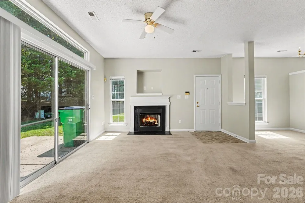 9327 Kimmel Lane Charlotte, NC 28216