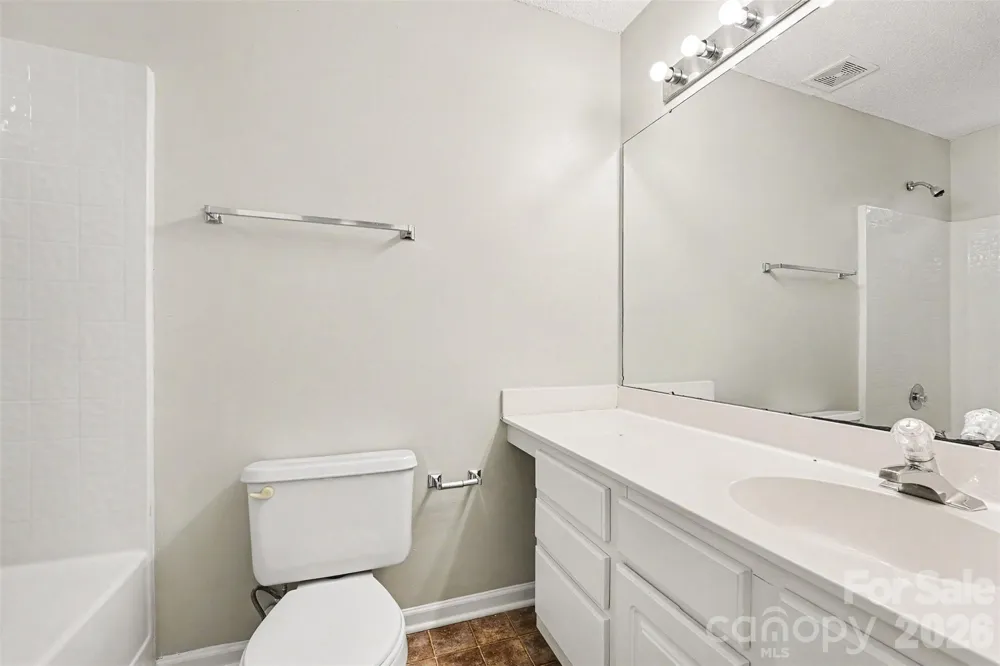 9327 Kimmel Lane Charlotte, NC 28216