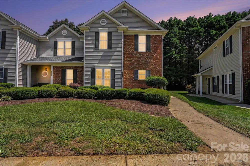9327 Kimmel Lane Charlotte, NC 28216