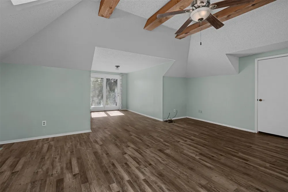 602 S 2nd Street Logansport, LA 71049