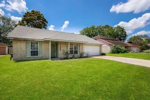 7423 Towerview Lane