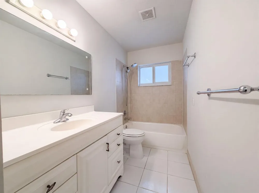 4360 NW 12th Drive Deerfield Beach, FL 33064