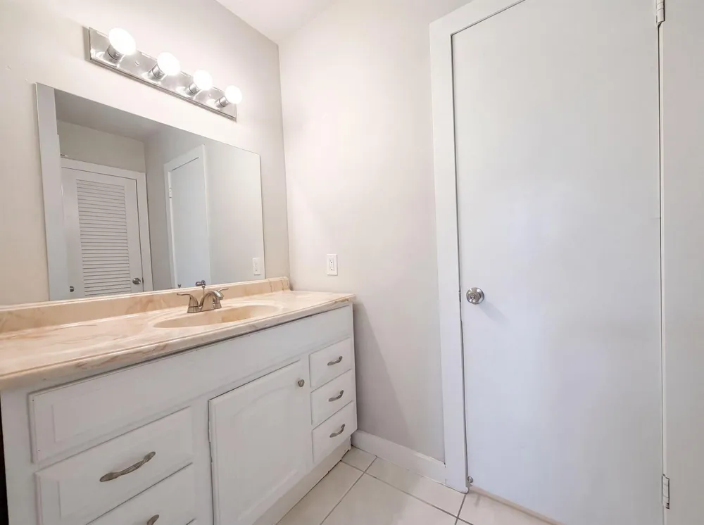 4360 NW 12th Drive Deerfield Beach, FL 33064
