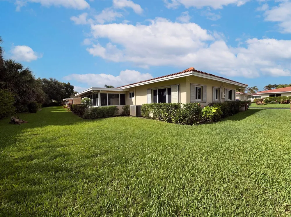 4360 NW 12th Drive Deerfield Beach, FL 33064