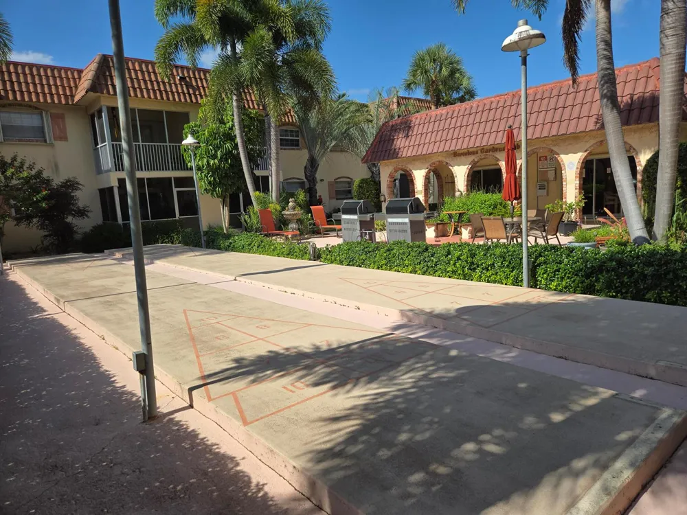 101 E McNab Road #217 Pompano Beach, FL 33060