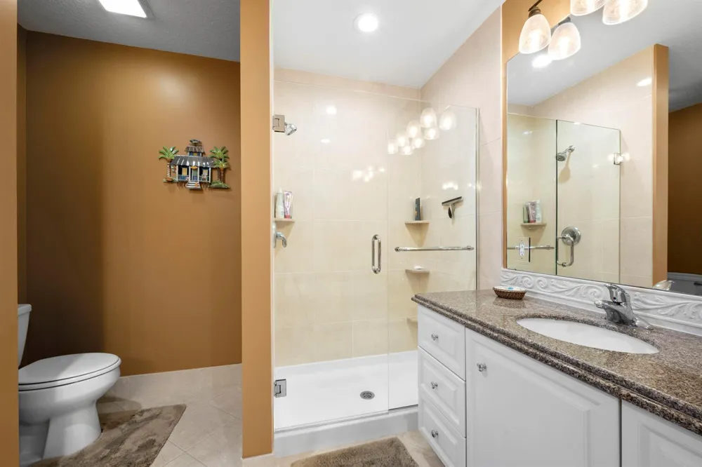 8 Harbour Isle Drive E #PH05 Fort Pierce, FL 34949