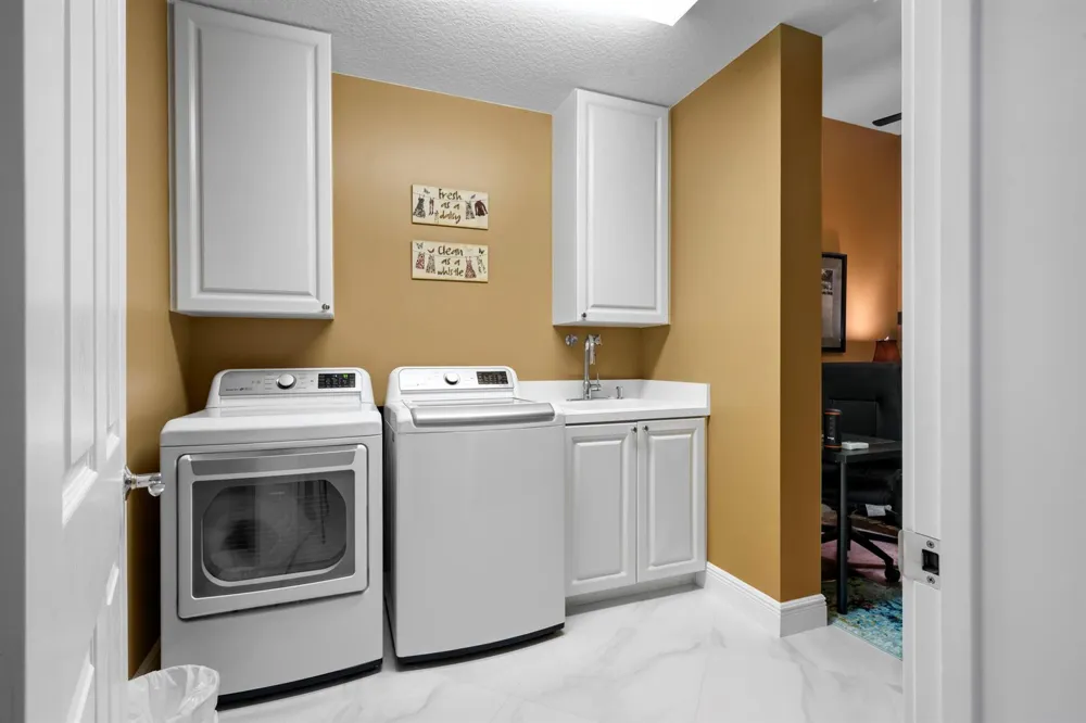 8 Harbour Isle Drive E #PH05 Fort Pierce, FL 34949