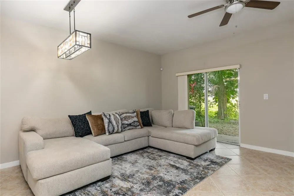 4408 Woodland Circle Tamarac, FL 33319