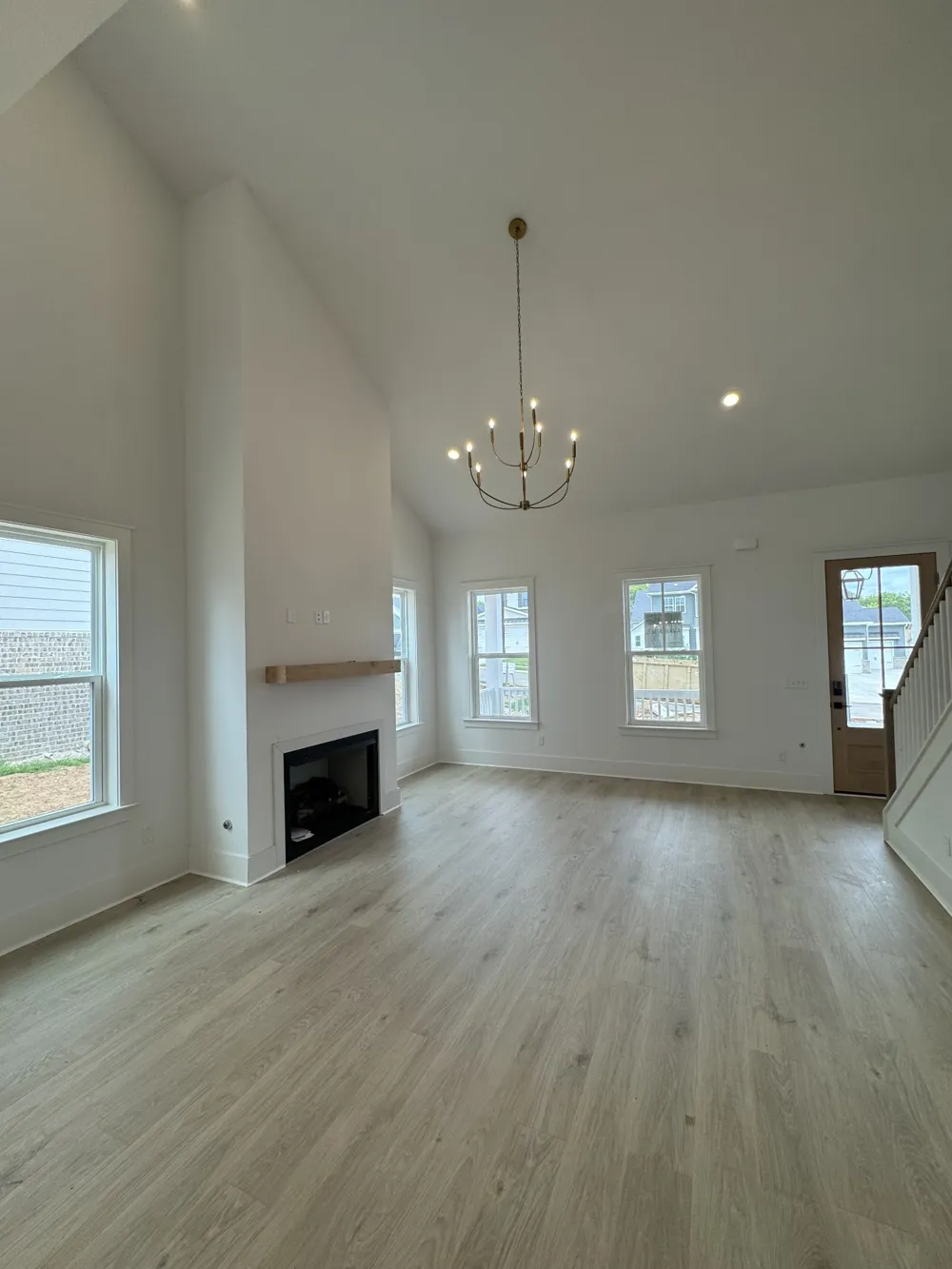5205 Fairhaven Ct Thompsons Station, TN 37179