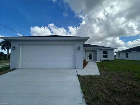 2825 NW 25 LANE