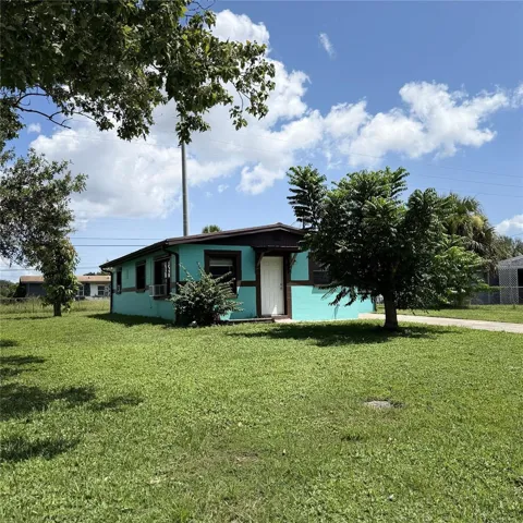 2884 TROPIC RD