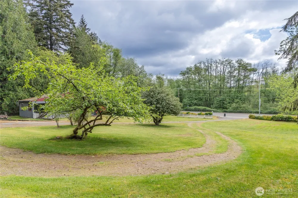 20853 Viking Avenue NW Poulsbo, WA 98370