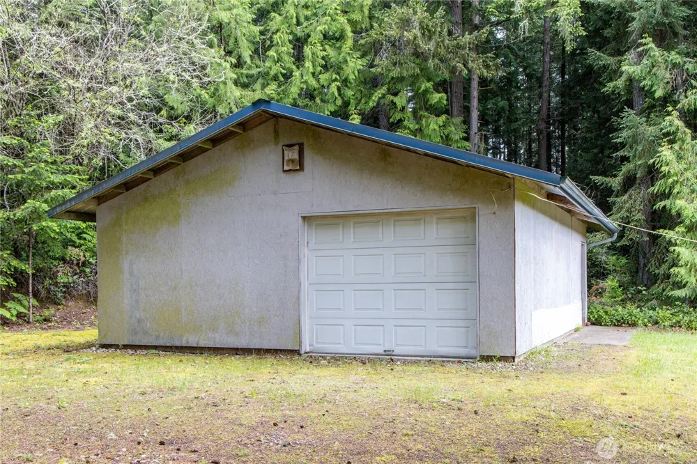 20853 Viking Avenue NW Poulsbo, WA 98370