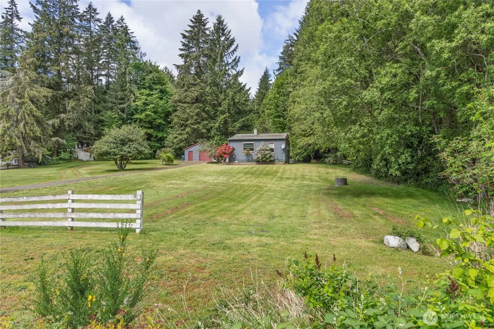 20853 Viking Avenue NW Poulsbo, WA 98370