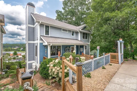 45 Logan Circle