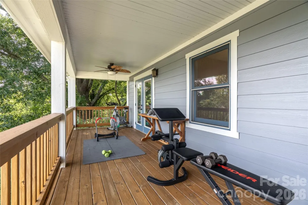 45 Logan Circle Asheville, NC 28806