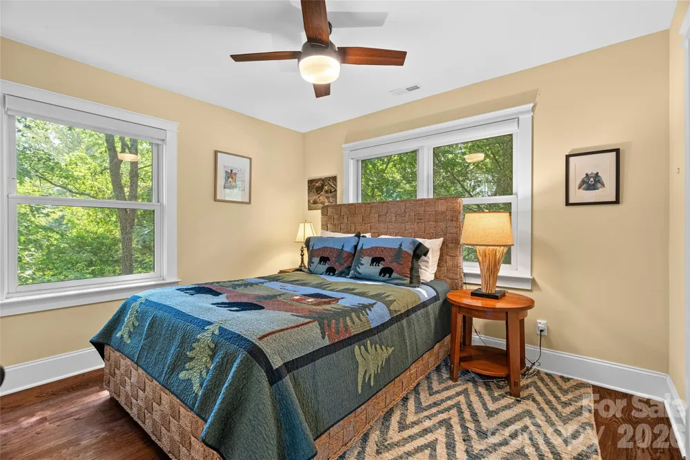 45 Logan Circle Asheville, NC 28806
