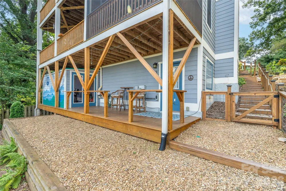 45 Logan Circle Asheville, NC 28806