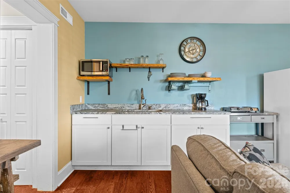 45 Logan Circle Asheville, NC 28806