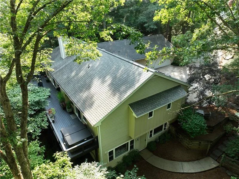 100 Kings Mill Court Roswell, GA 30075