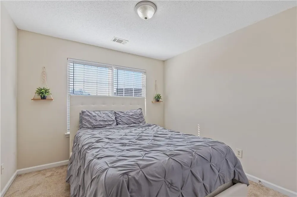 7766 Carnegie Drive Fairburn, GA 30213