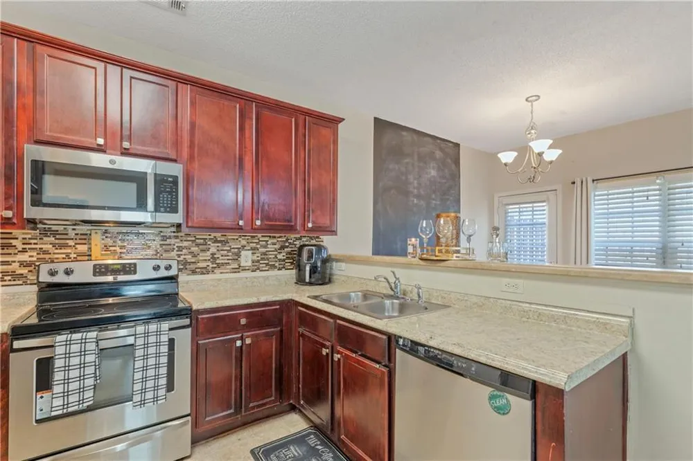 7766 Carnegie Drive Fairburn, GA 30213