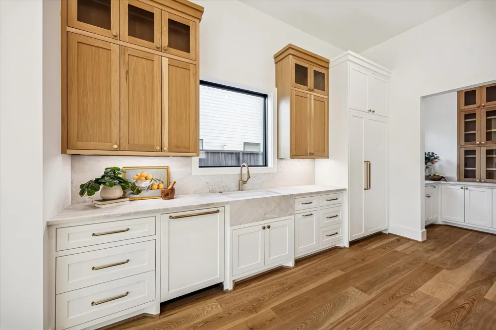 320 W 32nd Street Houston, TX 77018