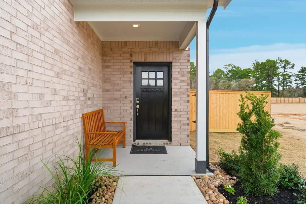 17102 King Eider Road Waller, TX 77484