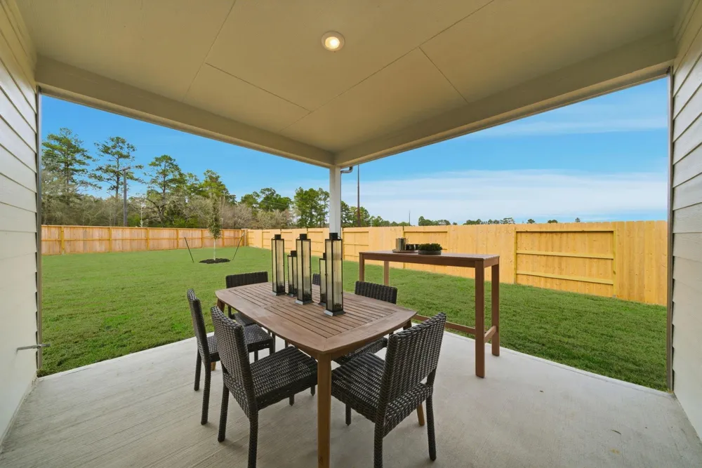 17102 King Eider Road Waller, TX 77484