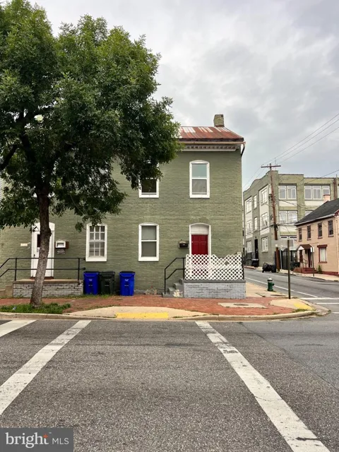 148 E WASHINGTON STREET #1