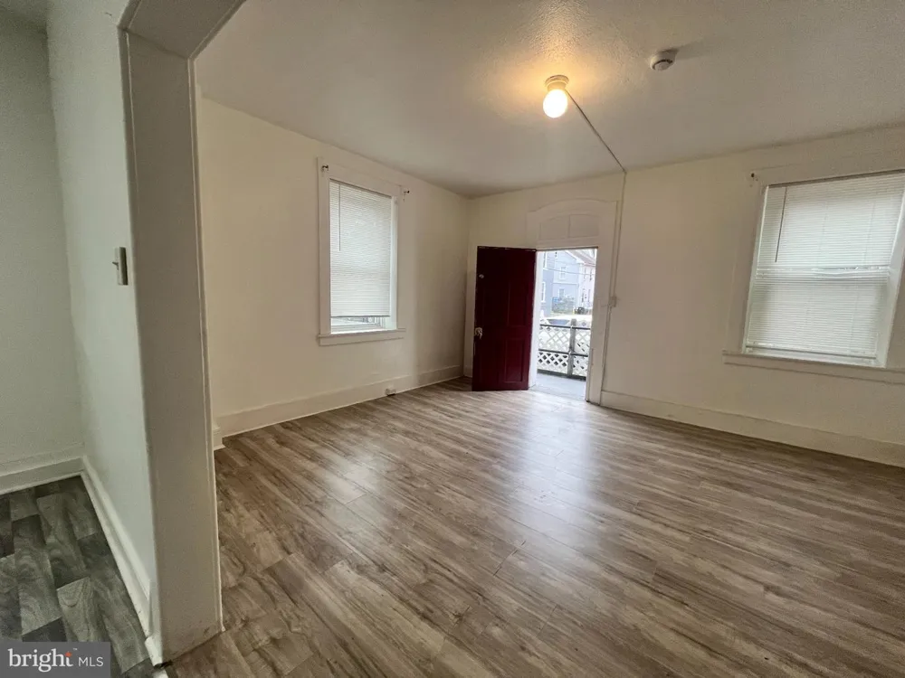 148 E WASHINGTON STREET #1 Hagerstown, MD 21740