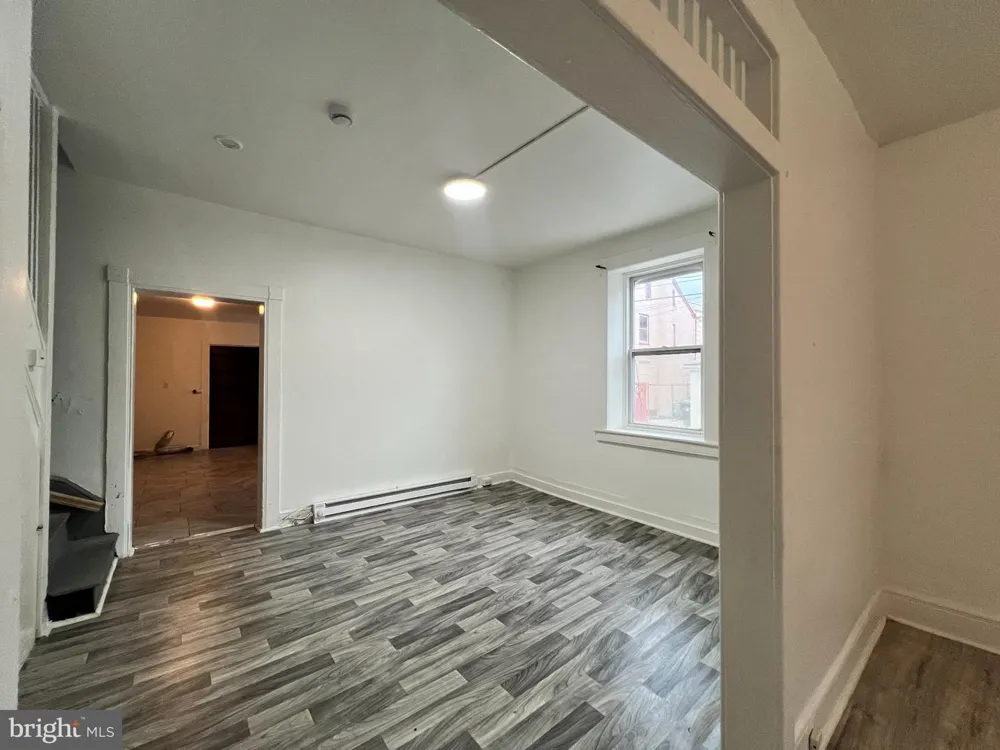 148 E WASHINGTON STREET #1 Hagerstown, MD 21740