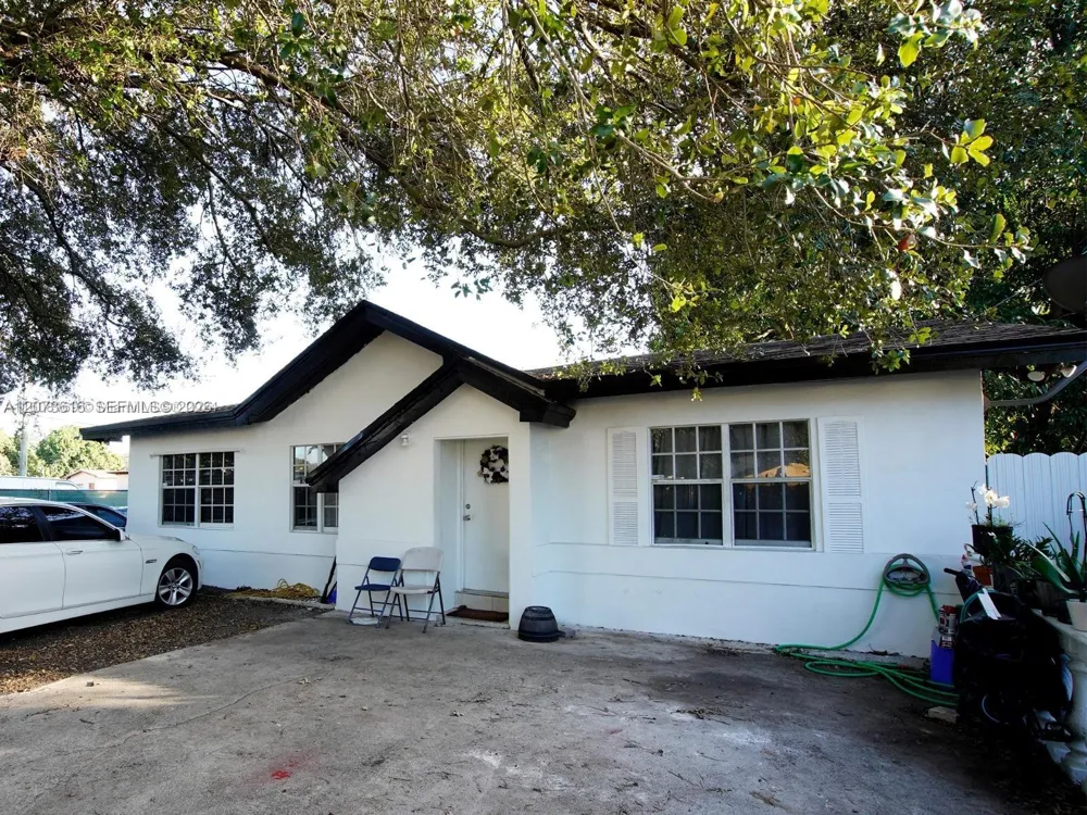 2500 NW 91st St Miami, FL 33147