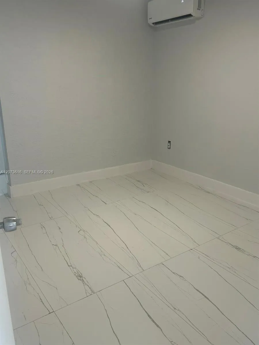 2500 NW 91st St Miami, FL 33147