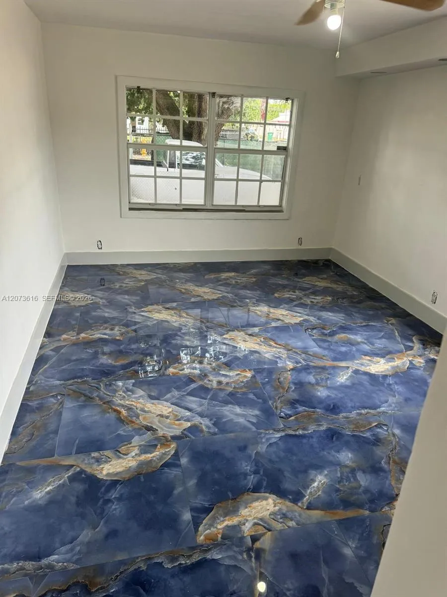 2500 NW 91st St Miami, FL 33147