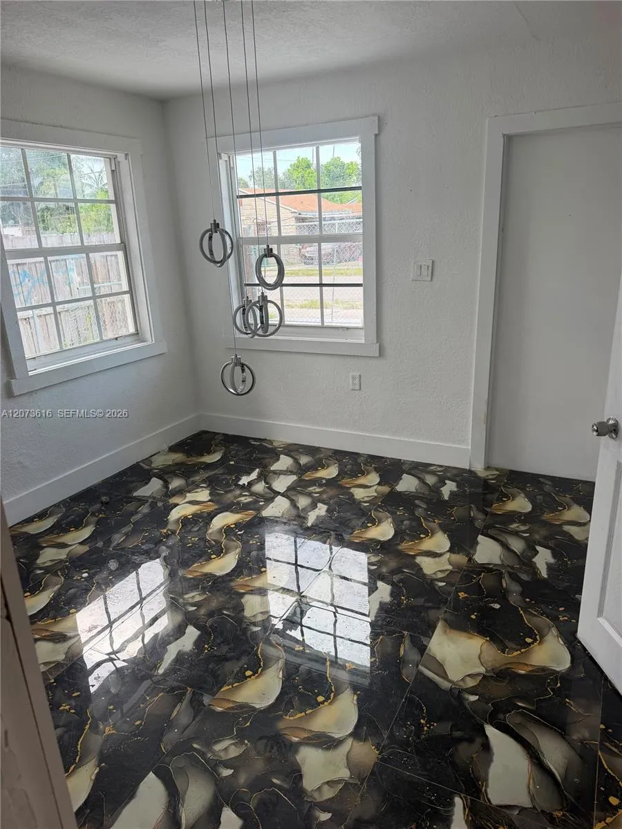 2500 NW 91st St Miami, FL 33147