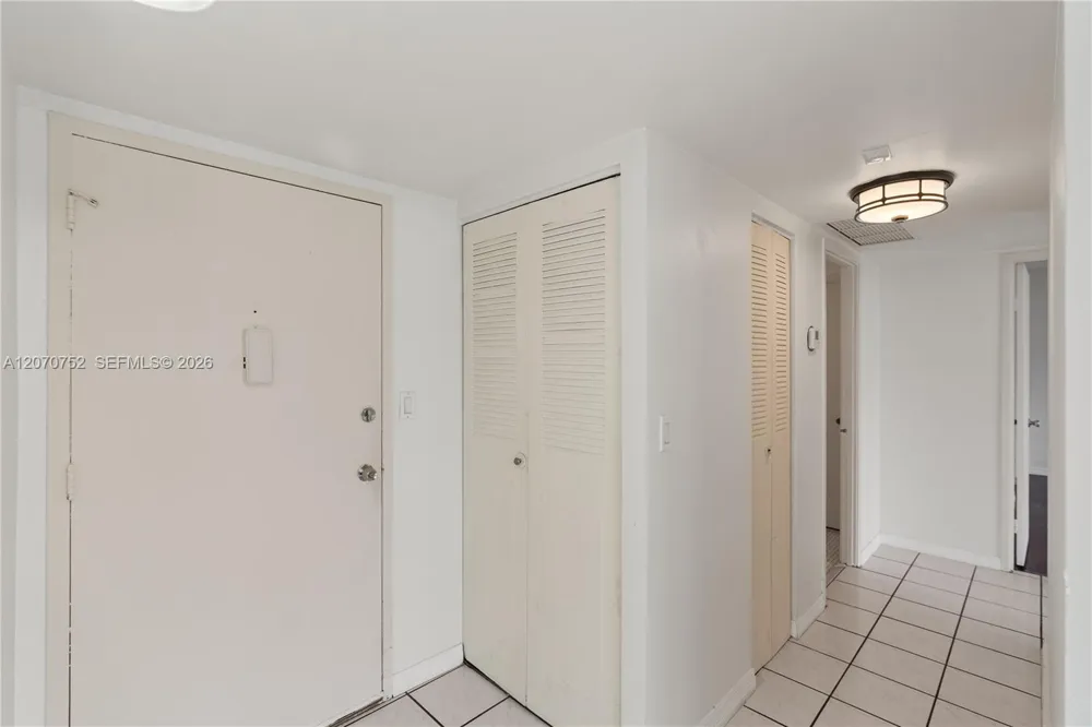 1301 NE Miami Gardens Dr #505W Miami, FL 33179
