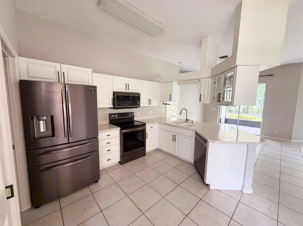 400 46th Vero Beach, FL 32968