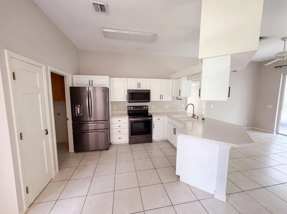 400 46th Vero Beach, FL 32968