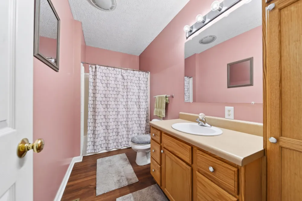 364 Ben Albert Rd Cottontown, TN 37048